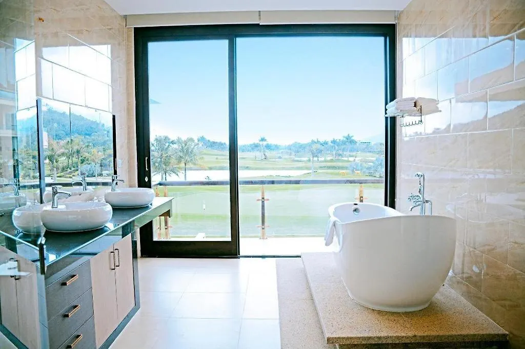 Diamond Bay Golf And Villas Nha Trang Wietnam