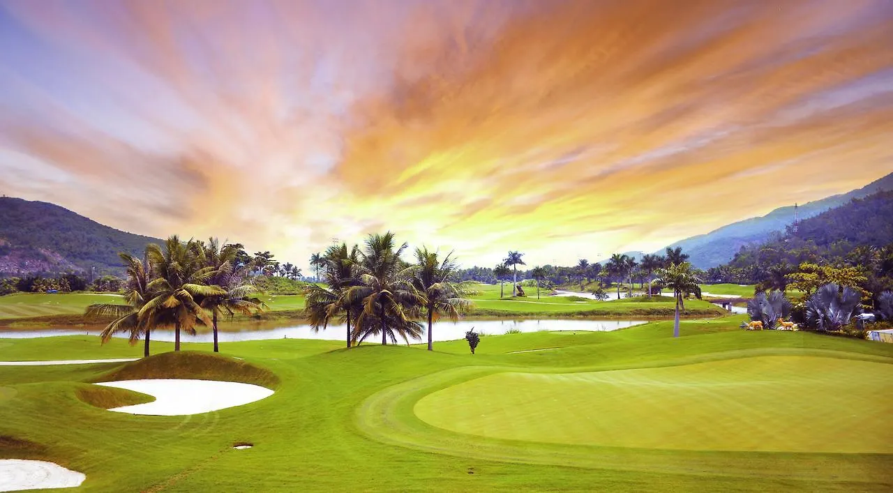 Diamond Bay Golf And Villas Nha Trang