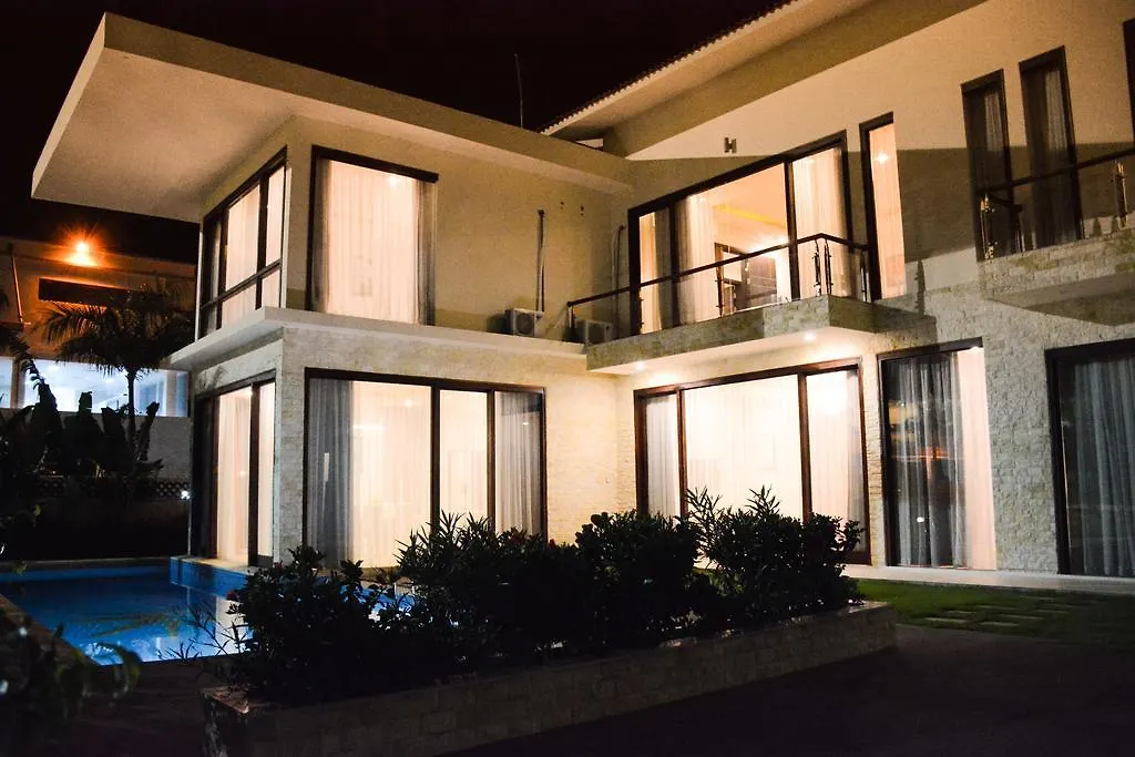 Diamond Bay Golf And Villas Nha Trang