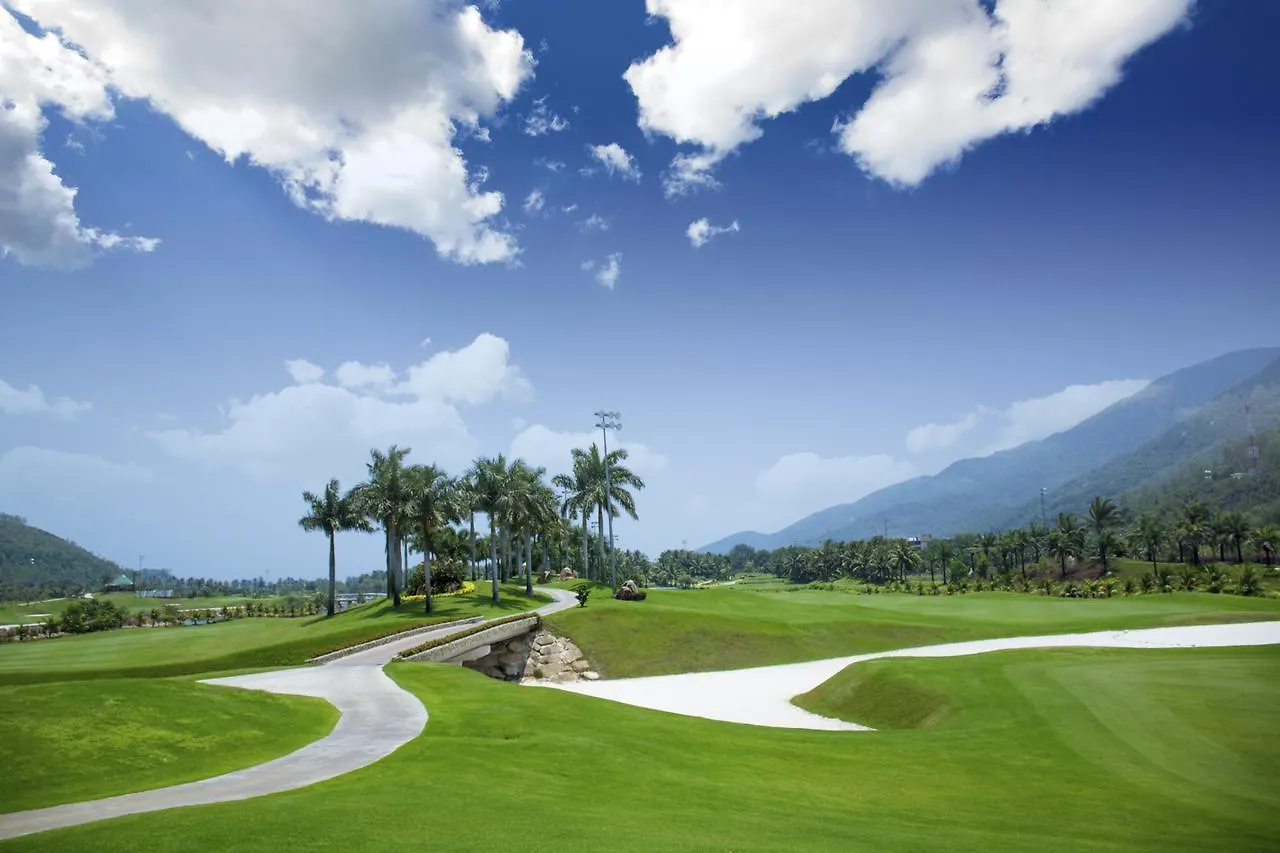 Diamond Bay Golf And Villas Nha Trang Resort
