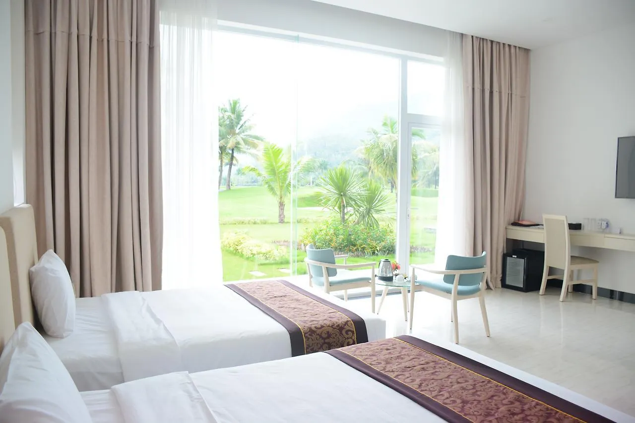 ***** Resort Diamond Bay Golf And Villas Nha Trang Vietnam